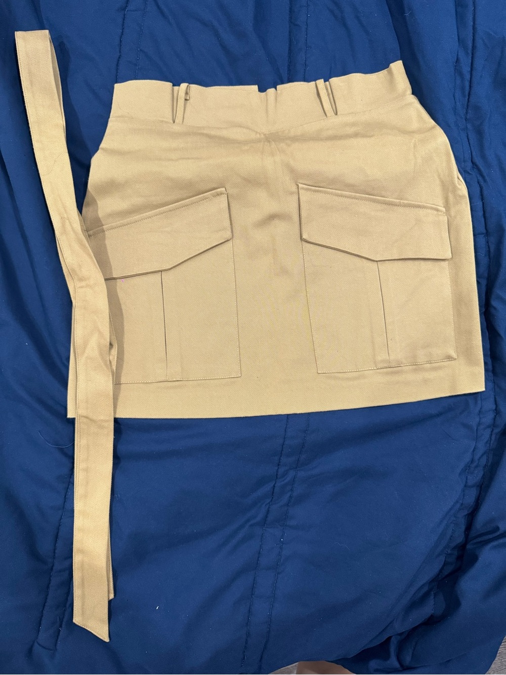 Zara Cream Cargo Skirt with Flap Pockets and Waist Tie